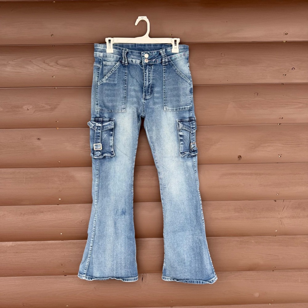 High Rise Cargo Flare Jeans Sz 6 Medium Wash Buckle Pocket Utility Y2K Style
